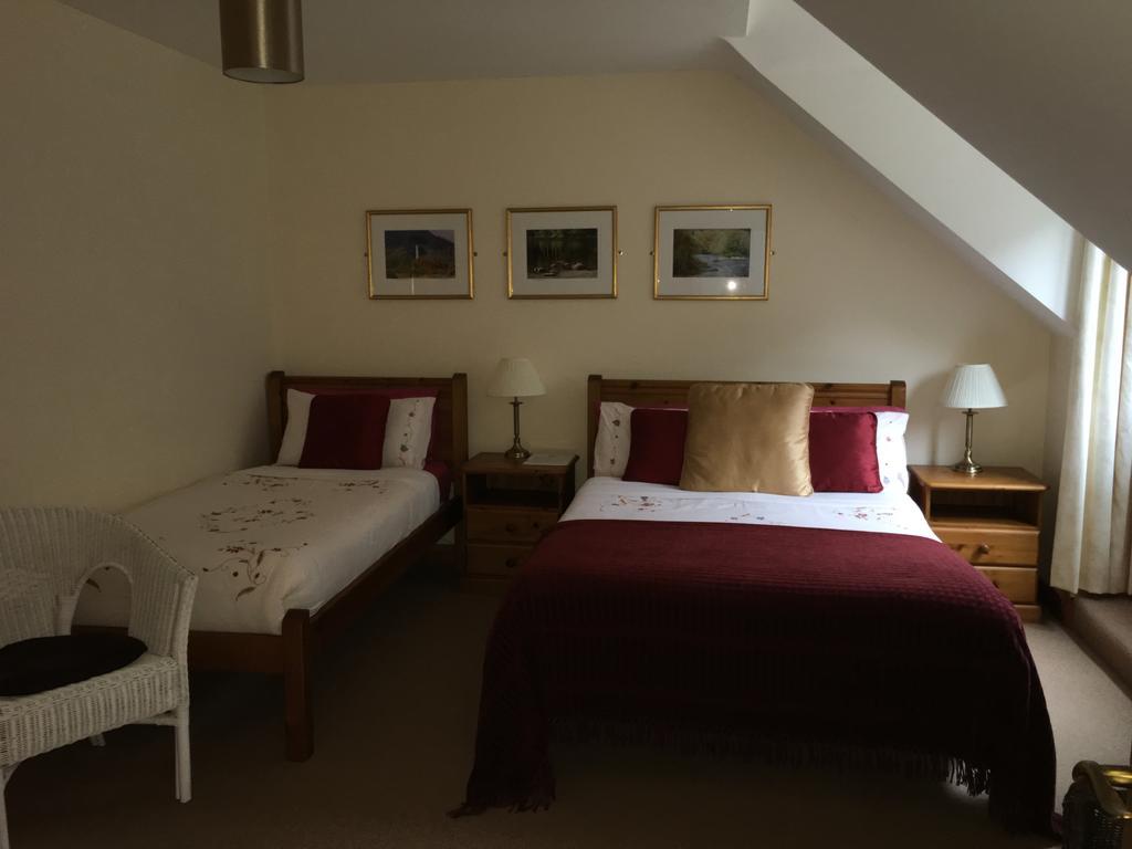 Riversdale House Accommodation Laragh Eksteriør billede