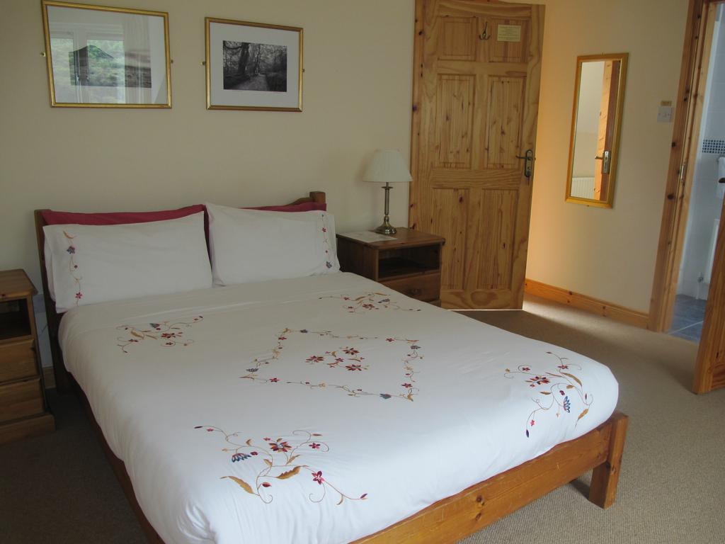 Riversdale House Accommodation Laragh Værelse billede