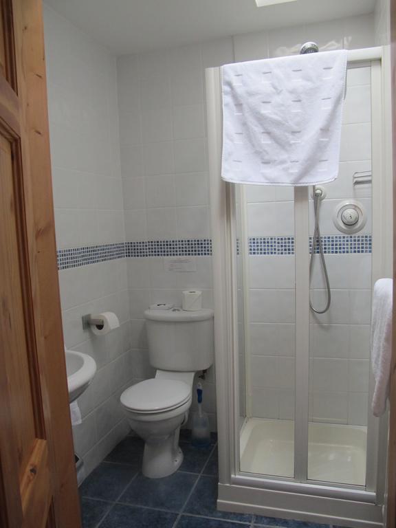 Riversdale House Accommodation Laragh Værelse billede